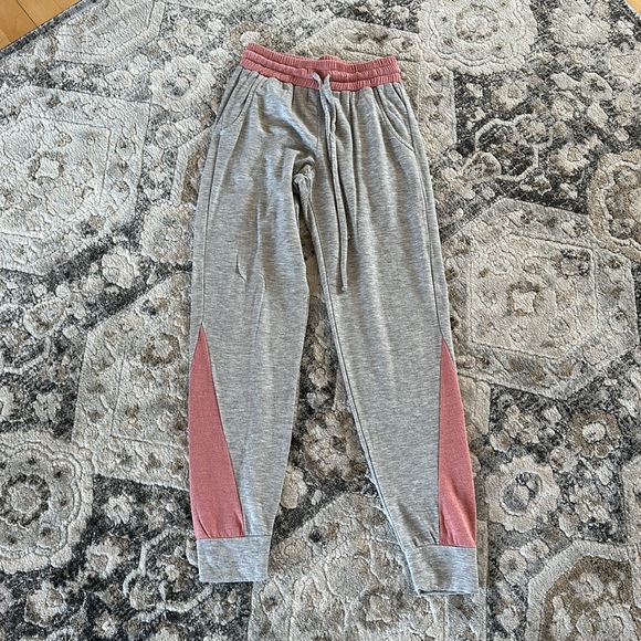 Project Social T • Cooper Colorblock Sweatpants - Picture 3 of 7
